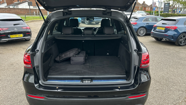 Mercedes-Benz GLC 300e 4Matic AMG Line Premium 5dr 9G-Tronic Estate